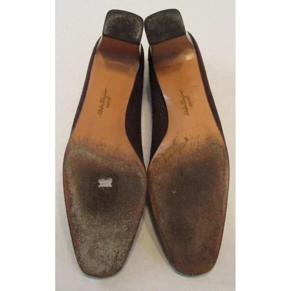 Vintage Salvatore Ferragamo Suede Embossed Patterned Pump Dark Brown Size 8.5 3A - Picture 13 of 13